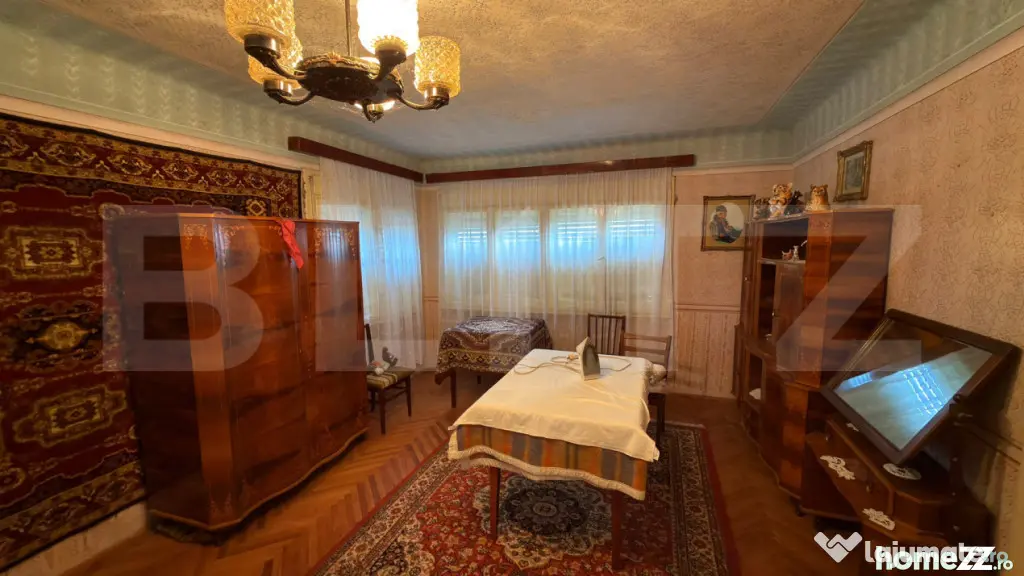 Casă P+1E, 180 mp, teren de 12 ari, anexă locuibilă și g - Satu Mare (Satu-Mare)