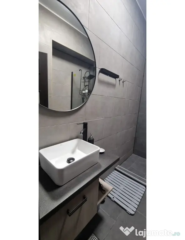 Proprietar vand garsoniera in Mamaia Nord