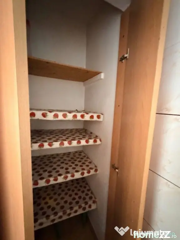 Garsonieră de vânzare Casa de Cultură Constanța | Mobila