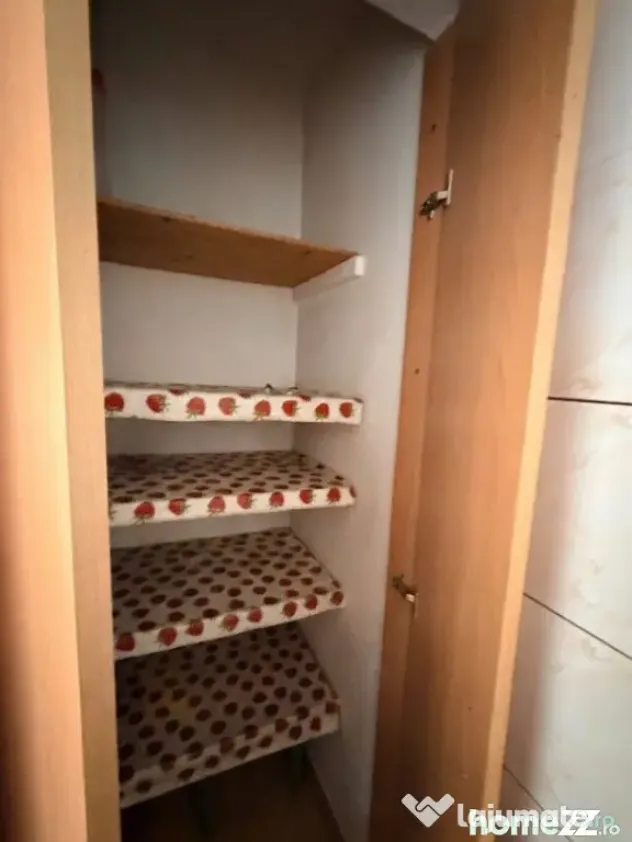 Garsonieră de vânzare Casa de Cultură Constanța | Mobila