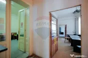 De vânzare apartament cu 1 cameră, str. Cuza Vodă, ult...