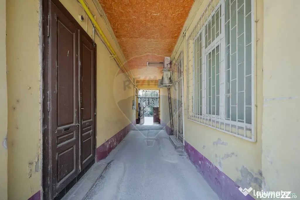 De vânzare apartament cu 1 cameră, str. Cuza Vodă, ult... - Oradea (Bihor)