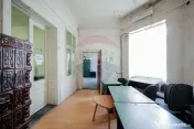 De vânzare apartament cu 1 cameră, str. Cuza Vodă, ult...