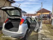 Vând Ford Focus 