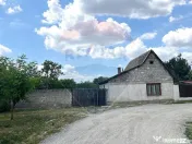 Casă în Pecica cu teren 410 mp | Ideală pentru investi... 