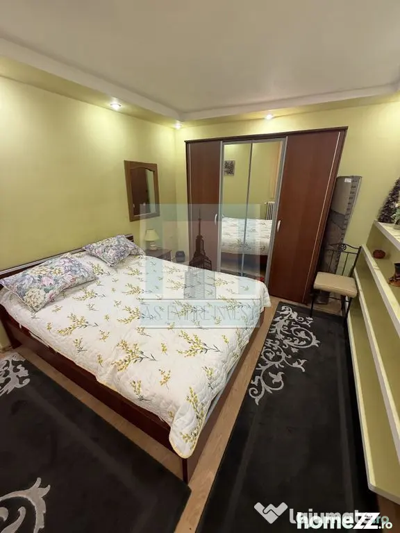 Casa 3 camere,120 mp utili, la casa, curte 240 mp-zona Ba... - Brasov (Brasov)