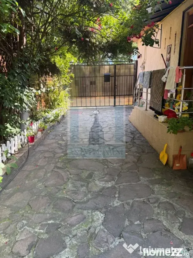 Casa 3 camere,120 mp utili, la casa, curte 240 mp-zona Ba... - Brasov (Brasov)