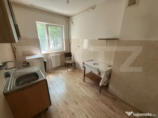 Apartament 2 camere, 51 mp, zona Vest