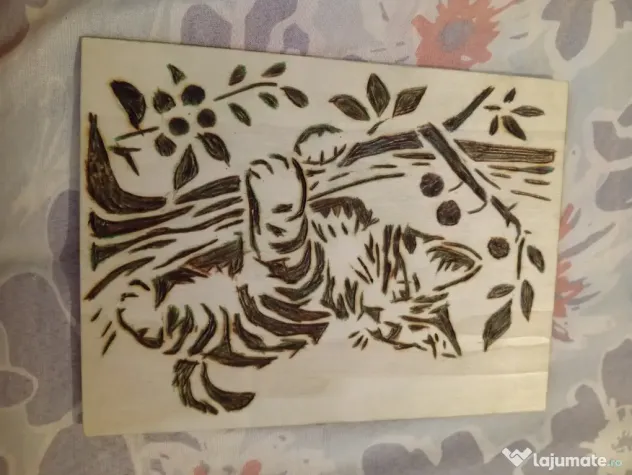 Tablouri Pirogravate Manual pe Lemn – Modele Pisicuțe unicat