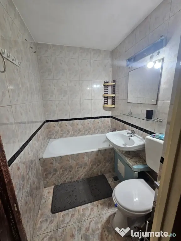 Direct proprietar închiriez apartament