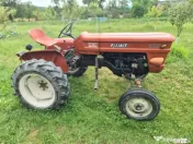 Tractor Fiat 300