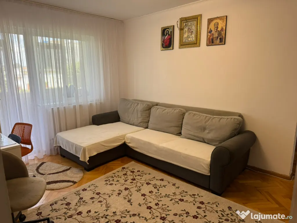 Apartament de vânzare 3 camere Micro 6