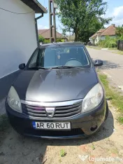 Vând Dacia Sandero 2008 