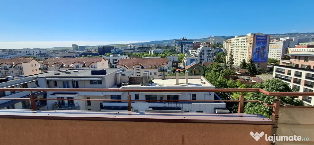 P.F închiriez apartament 2 camere lăngă Iulius Mall.