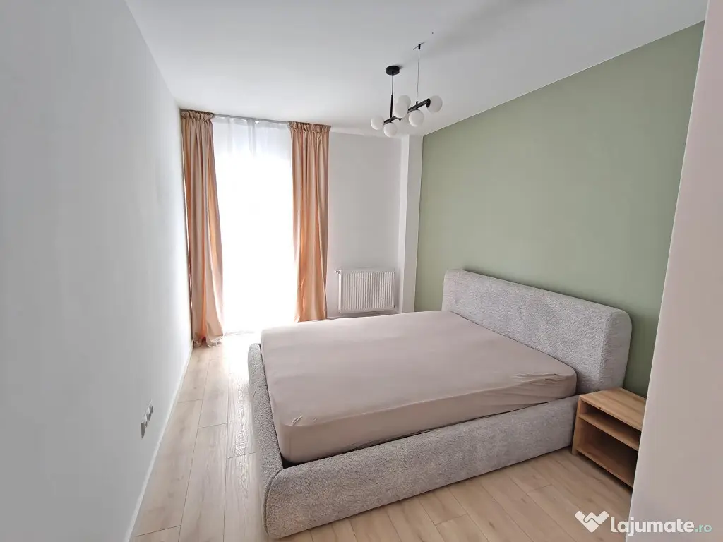 Apartament 3 camere semidecomandat zona Cetatii