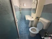 Apartament 2 camere, 58 mp, etaj 3 cu acoperis, zona Scoala