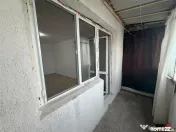Apartament 2 camere, 58 mp, etaj 3 cu acoperis, zona Scoala