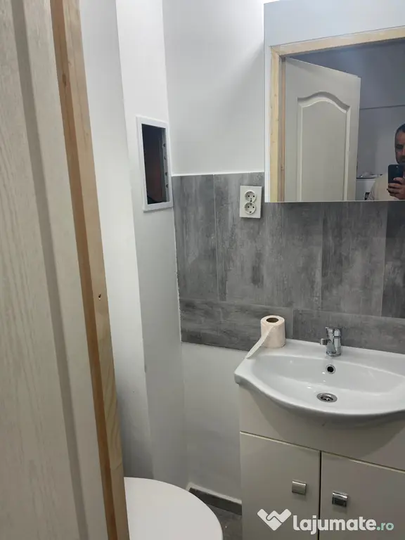 Garsonieră zefirului etaj 2