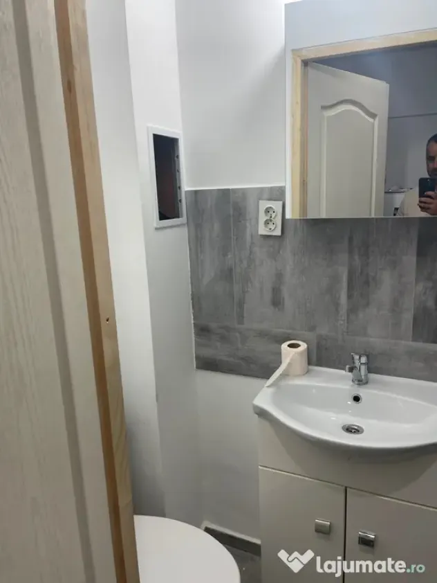 Garsonieră zefirului etaj 2