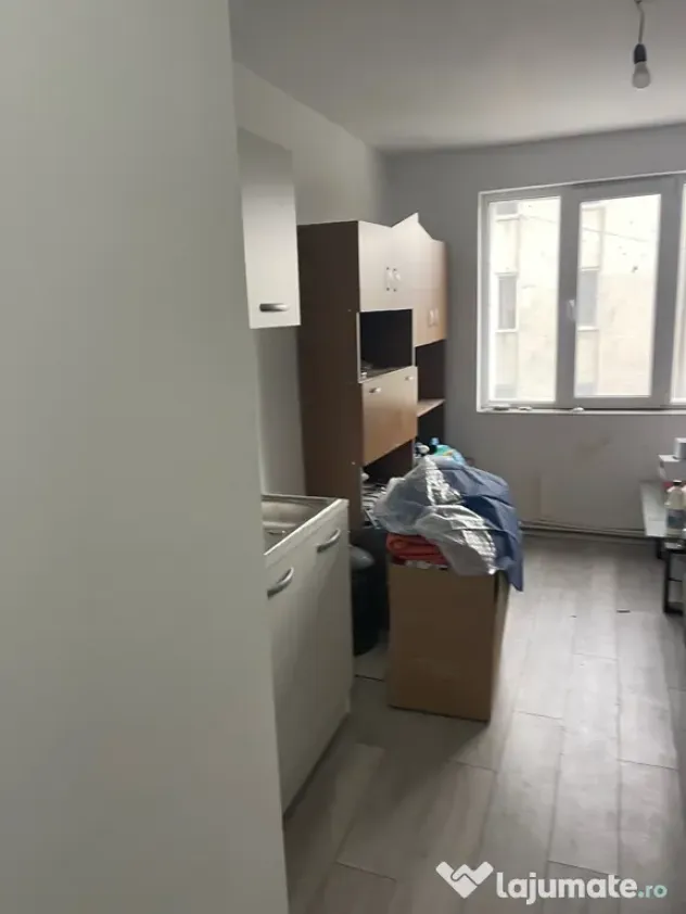 Garsonieră zefirului etaj 2