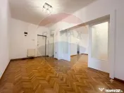 Apartament in centrul Brasovului de inchiriat.