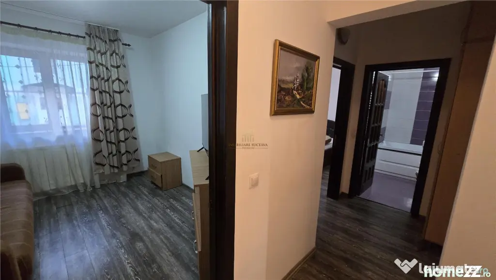 APARTAMENT 3 CAMERE DE V#194;NZARE #206;N SUCEAVA | PARTER #