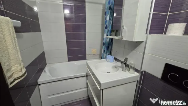 APARTAMENT 3 CAMERE DE V#194;NZARE #206;N SUCEAVA | PARTER #