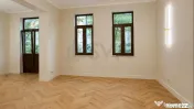 Apartamen l 3 Camere cu posibilitatea de a fi transformat... 