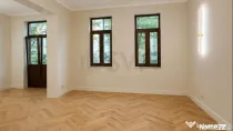 Apartamen l 3 Camere cu posibilitatea de a fi transformat...
