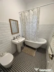Apartament 3 camere zona Peninsulara - renovat total