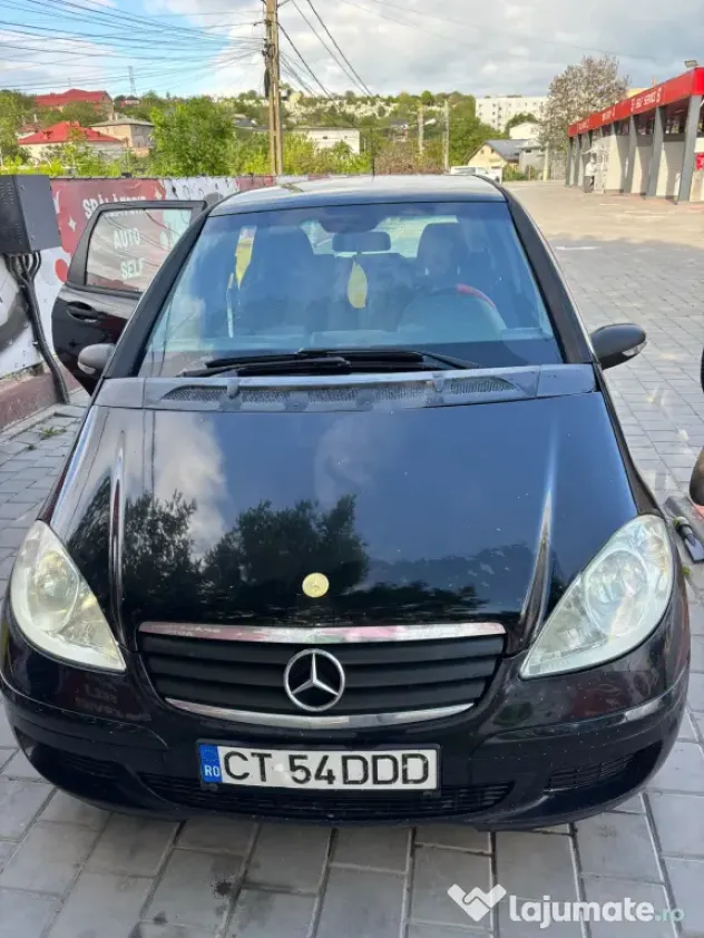 Vand Mercedes A180
