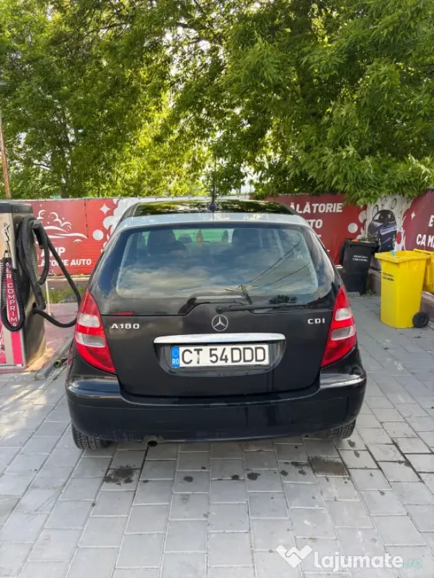 Vand Mercedes A180