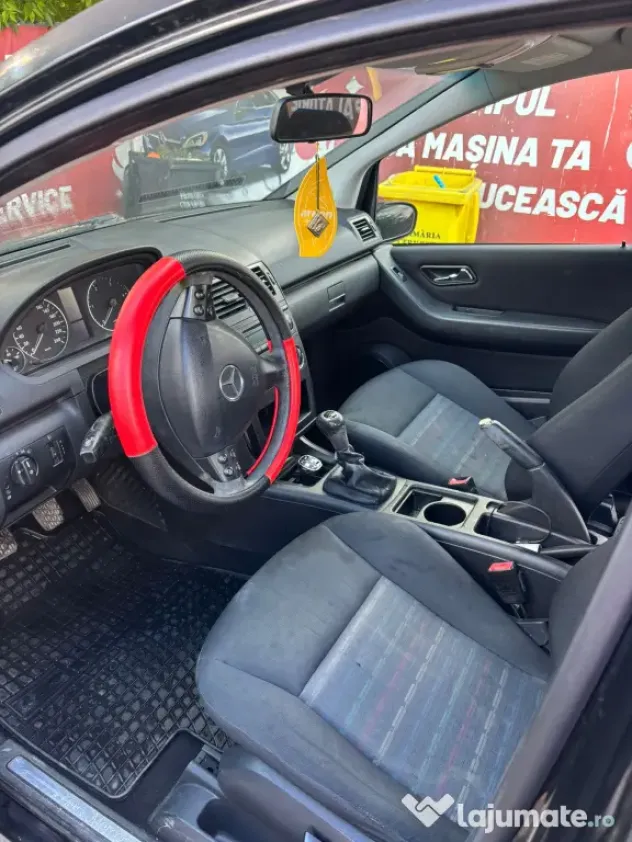 Vand Mercedes A180