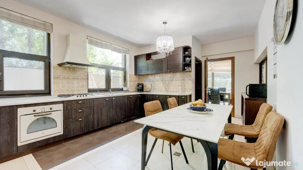 Vila Pipera I 8 camere I Piscina