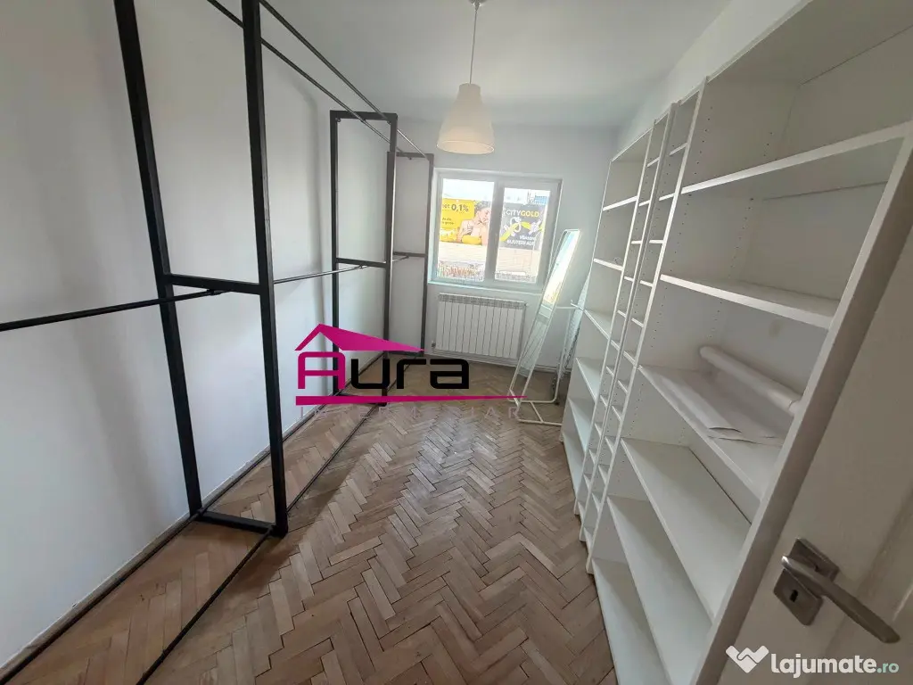 Apartament 3 camere zona Piata Civica