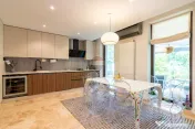 Vilă individuală complet renovată în 2026 | 5 camere ... 
