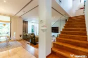 Vilă individuală complet renovată în 2026 | 5 camere ... 
