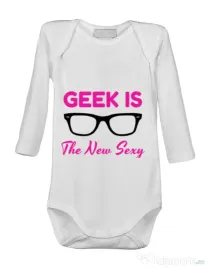 Baby body Geek is the new sexy Alb