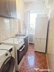 SOARELUI - 1 CAMERA - DECOMANDAT - LFT - ETAJ INTERMEDIAR 