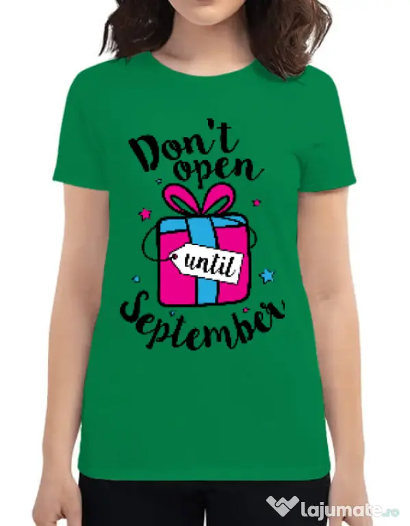 Tricou ADLER dama Dont open until September Verde mediu