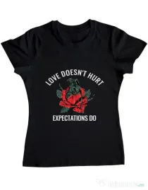 Tricou ADLER dama Love doesn’t hurt Negru
