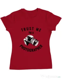 Tricou ADLER dama I’m a photographer Rosu