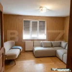 Casă de vânzare în Codlea – zonă liniștită, singur ?