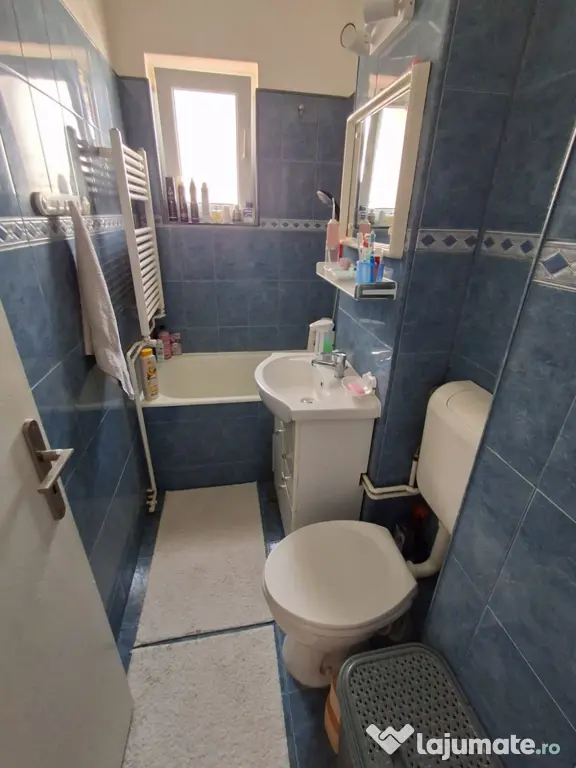 Proprietar vând apartament 2 camere – Zona Luptei