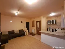Apartament 2 camere str.Eroilor, parcare privata Floresti