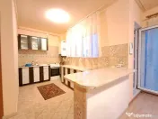 Apartament 2 camere str.Eroilor, parcare privata Floresti