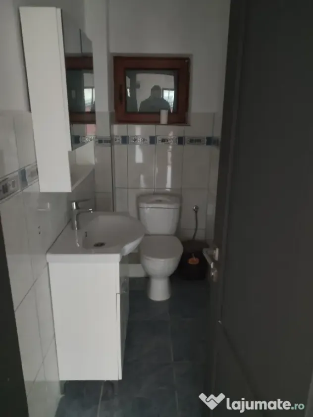Vila Noua Centrala Gaz Bicaz la Asfalt,aproape de Oraș,pitoresc!