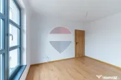 Casă nouă 4 camere, P+1, zona centrală 