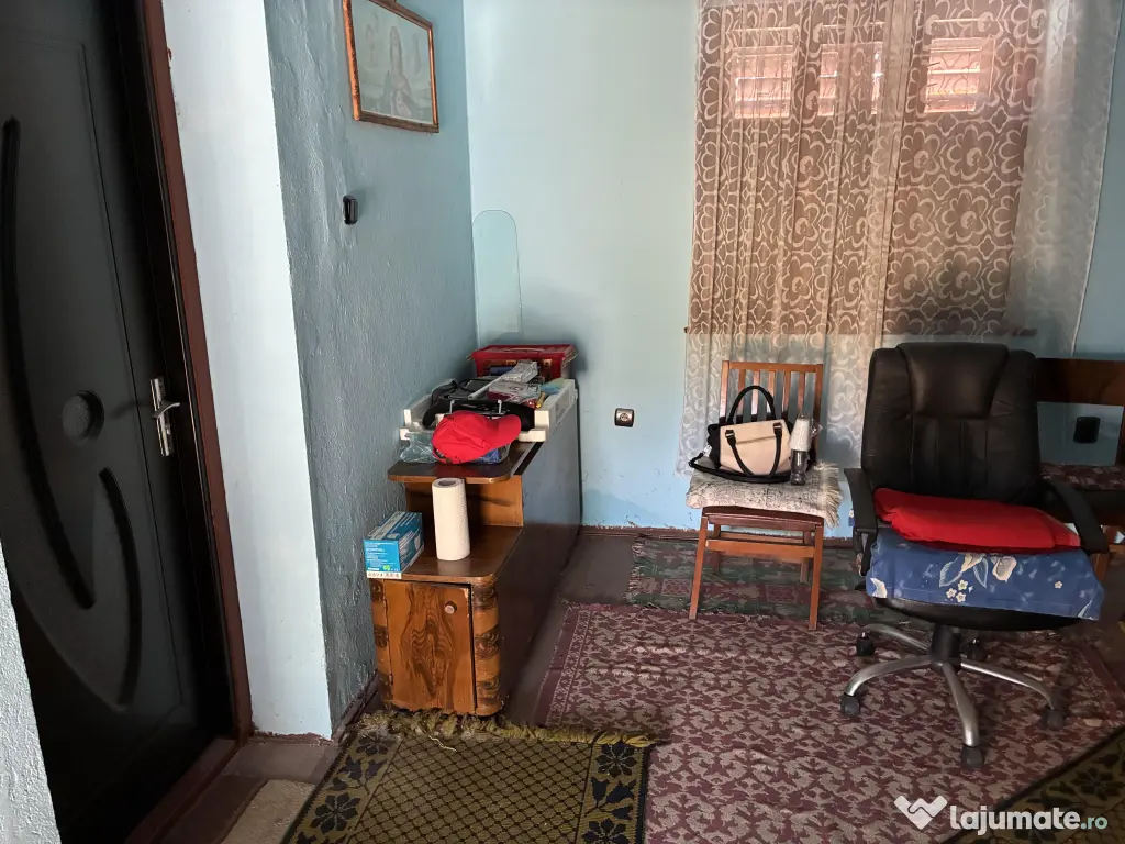 Casa de vanzare + teren 1.080 mp Miercurea Sibiului