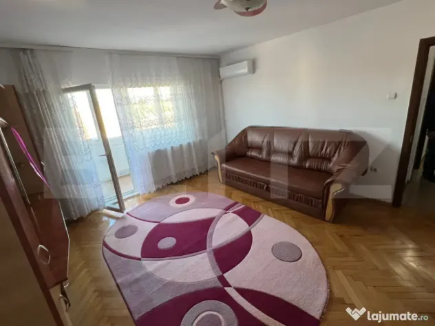 Apartament cu 2 camere, 60 mp, zona Spitalul Judetean